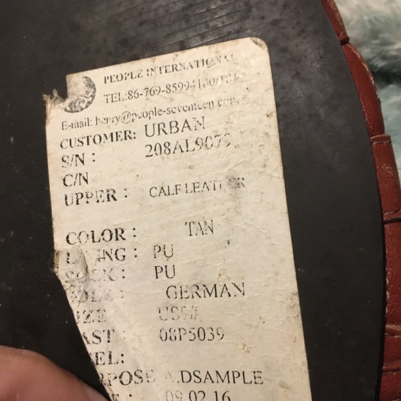 ! Sam Edelman Vegan brown booties. These are rare!!Sample for Urban Outfitters - Picture 2 of 6